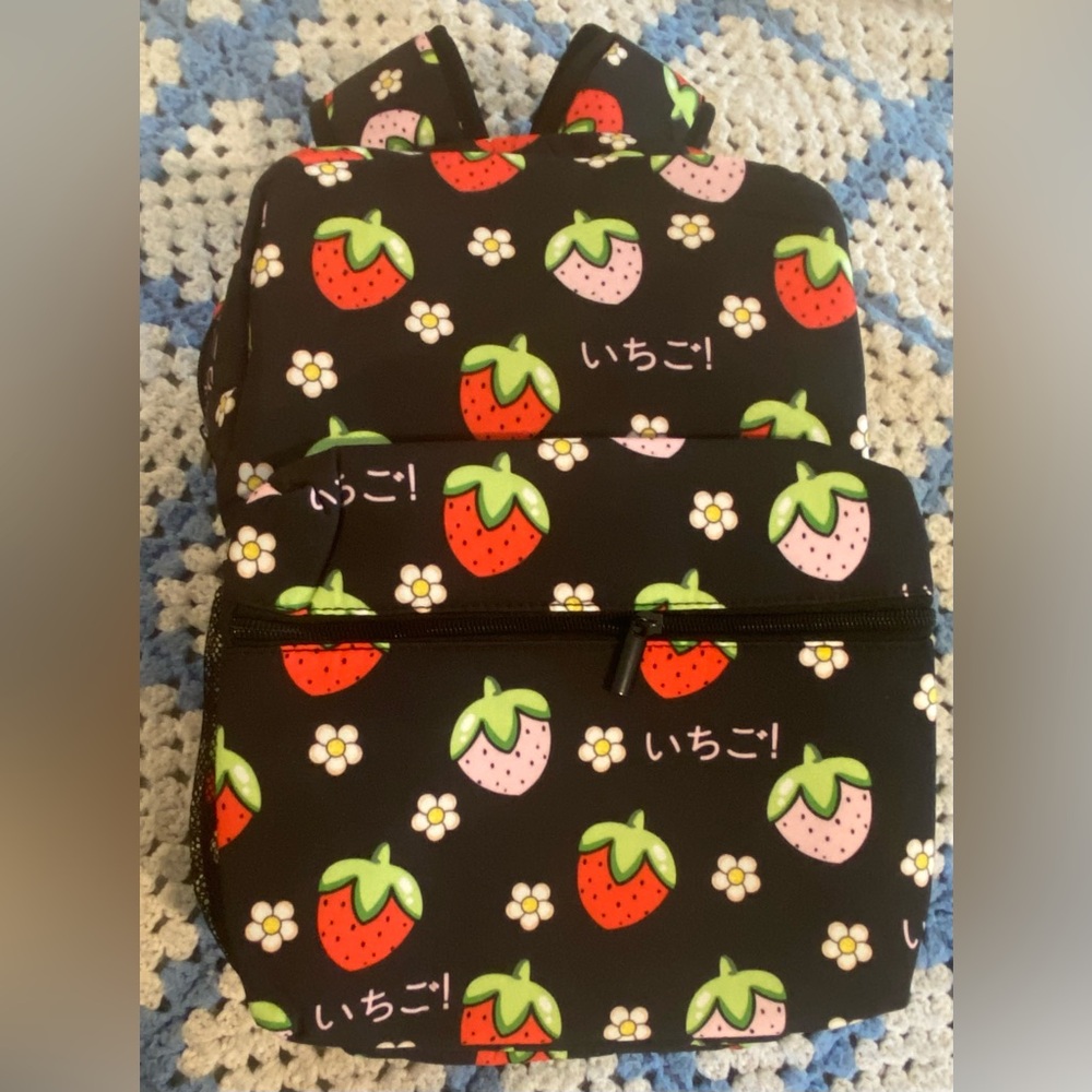 Kawaii Strawberry Backpack – “いちご!” Print – 14”x10”x5”